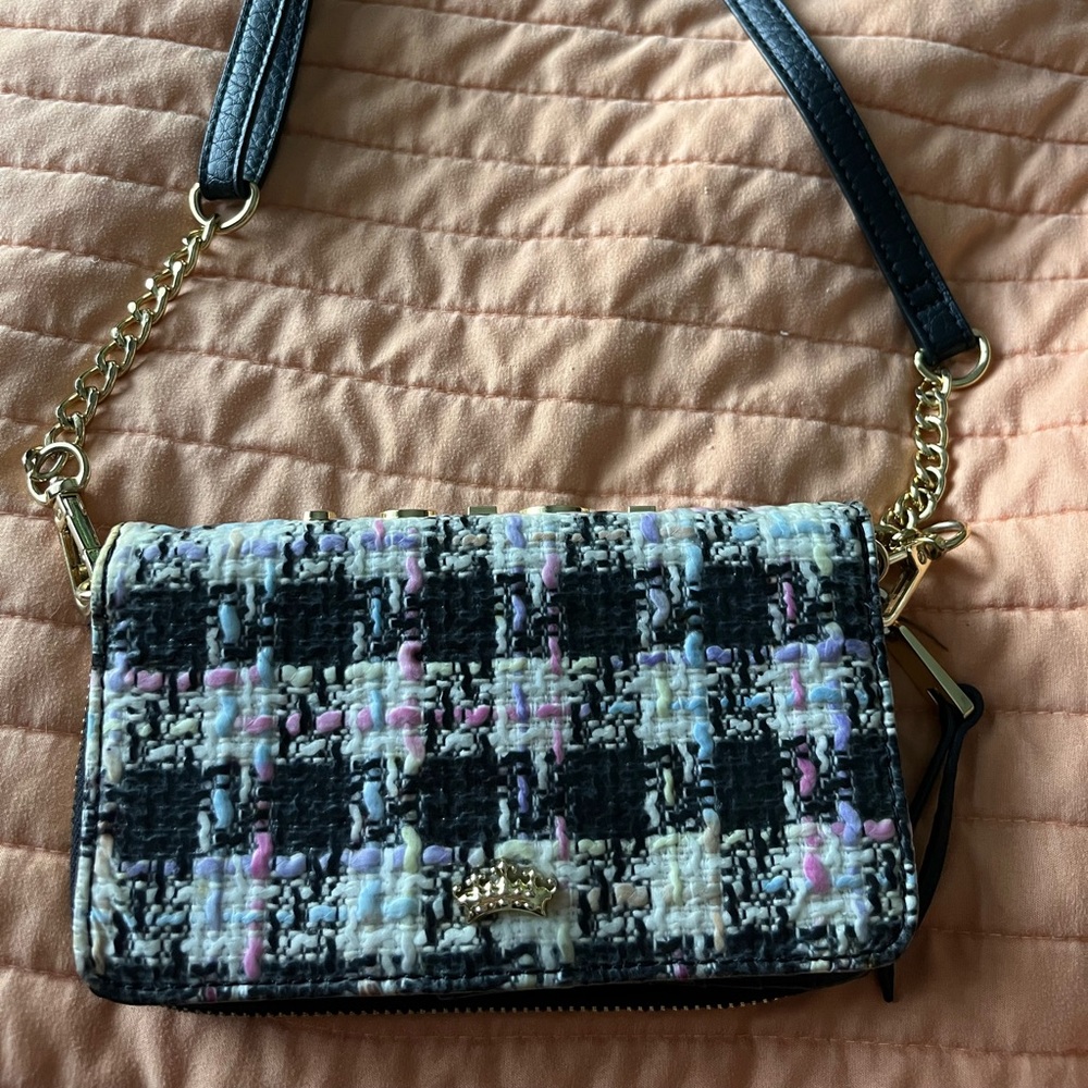 Juicy Couture “Sylvia” Crossbody